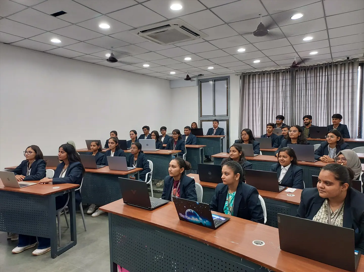 GMIU Science students performing experiments in an advanced laboratory