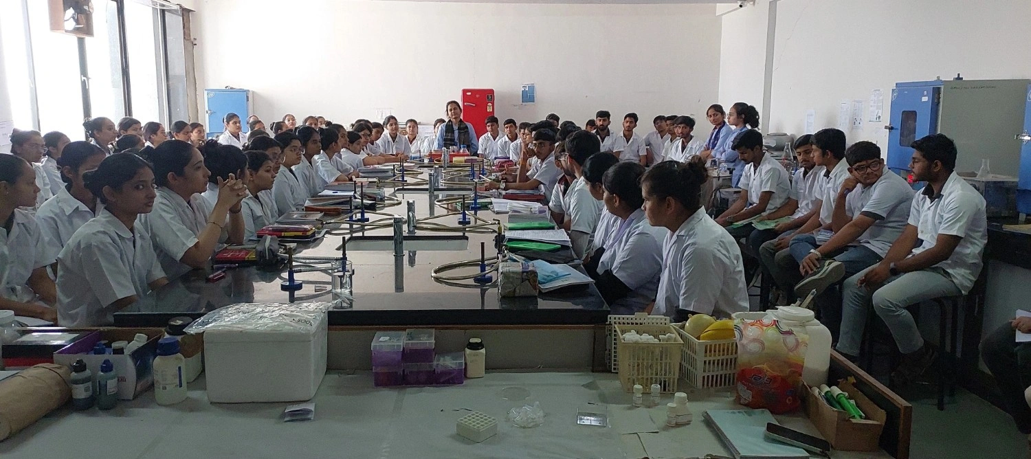 GMIU Faculty of Science - Research and Laboratory Activity 3