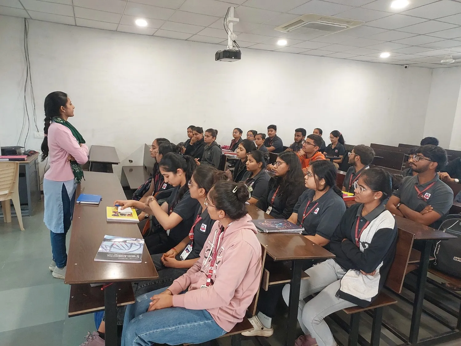 GMIU Faculty of Science - Research and Laboratory Activity 9